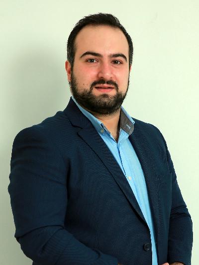 دکتر کامران فرهادی